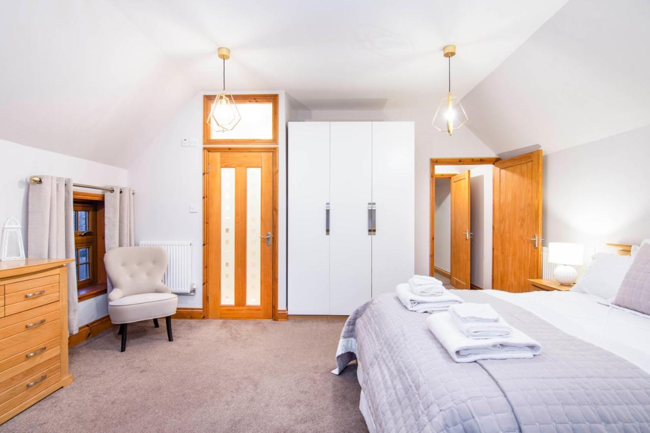 The Roost Group - The Coach House - Hot Tub Villa Gravesend Dış mekan fotoğraf