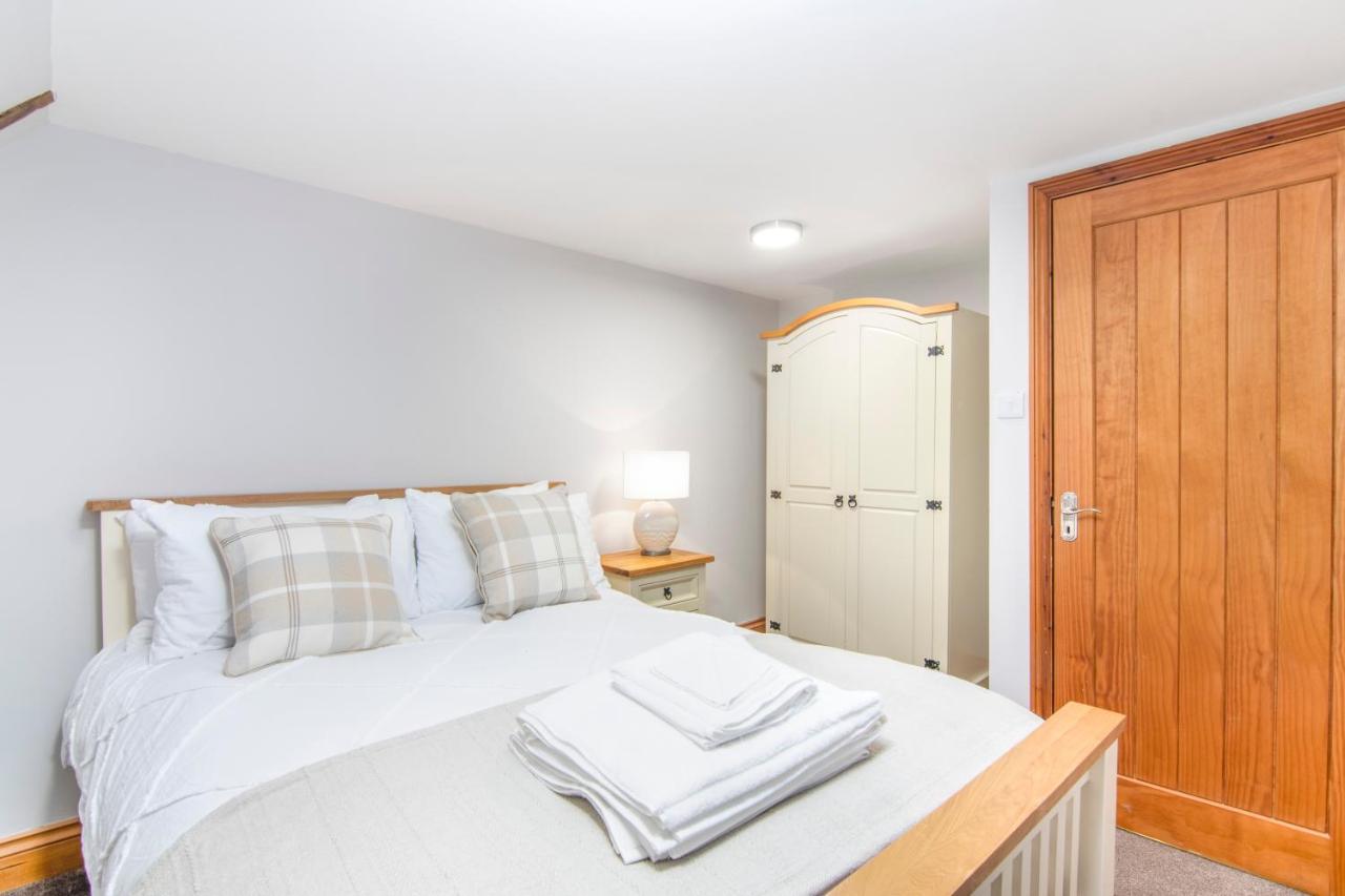 The Roost Group - The Coach House - Hot Tub Villa Gravesend Dış mekan fotoğraf