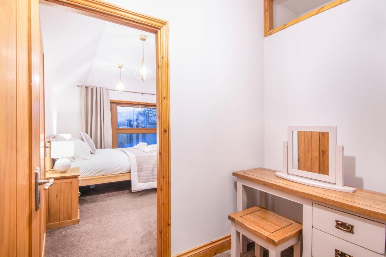 The Roost Group - The Coach House - Hot Tub Villa Gravesend Dış mekan fotoğraf